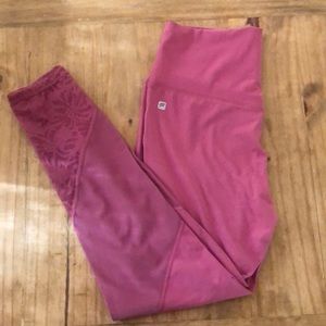 Fableletics yoga pants